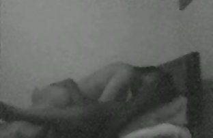 XXX 裸体坦亚·罗伯茨在一部有趣的电影《丛林女王》中