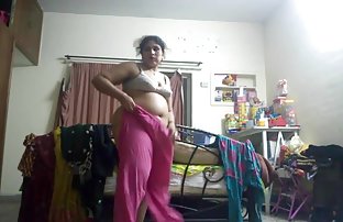 XXX 男性插入一个老太婆的嘴